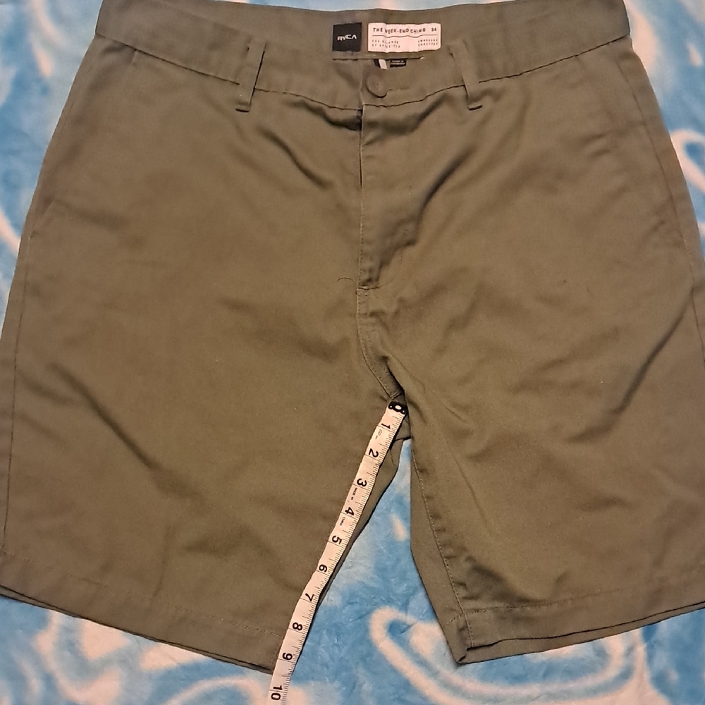 RVCA Men's Green Flat Front Shorts